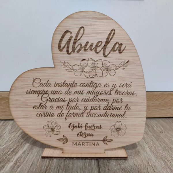 Corazón de madera con dedicatoria