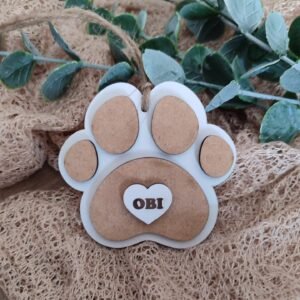 Colgador para árbol con huella de mascota y nombre