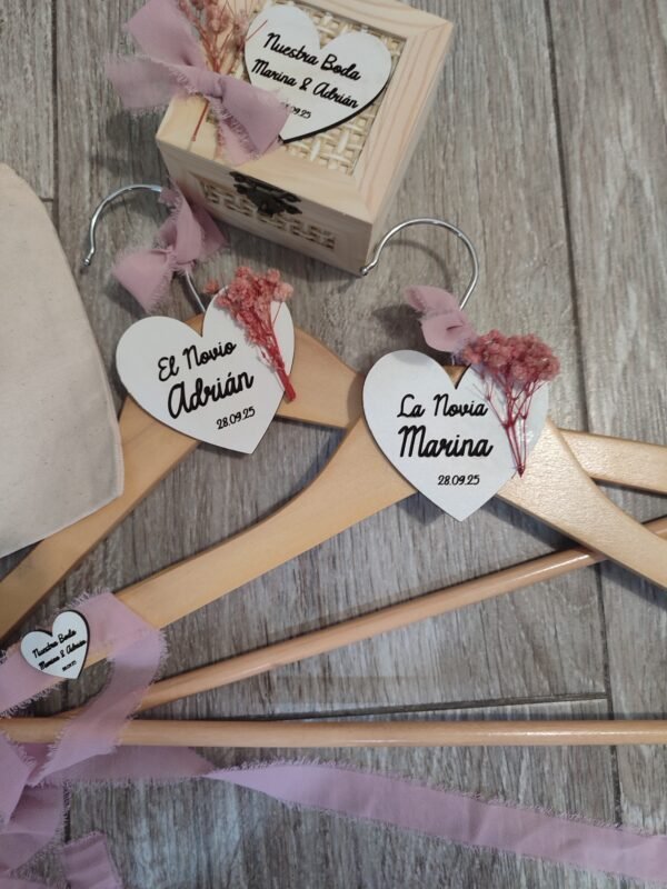 Conjunto de perchas - Imagen 6